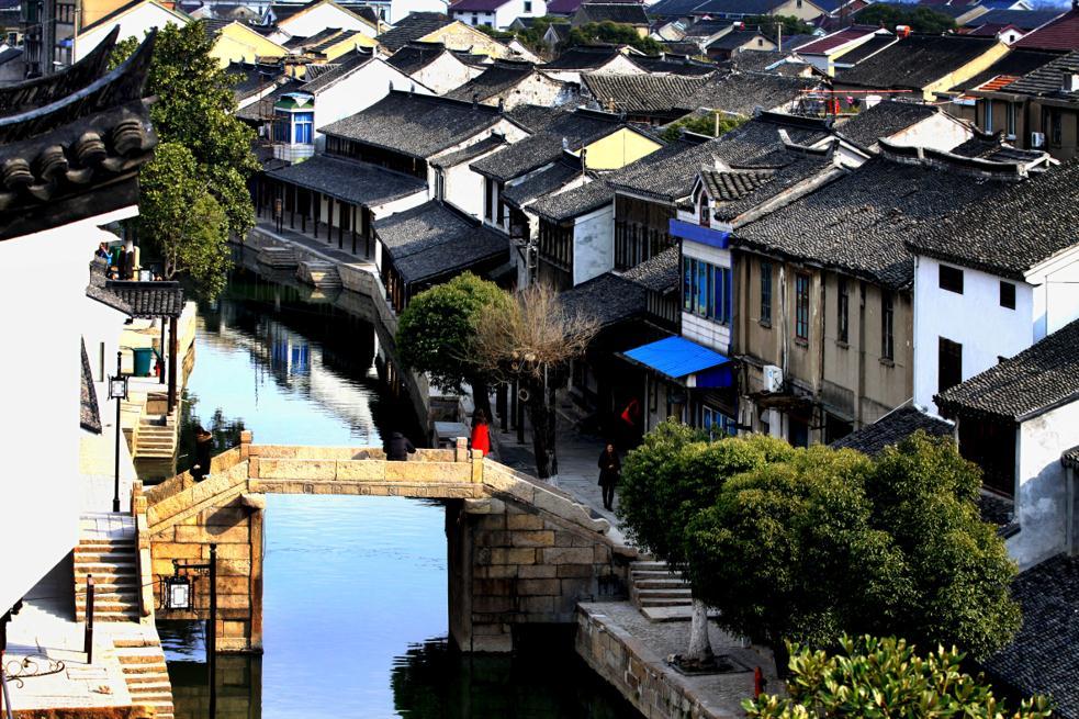 一汽-大众高尔夫乐享版和达人版上市